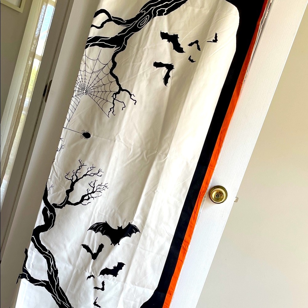 NWOT Pottery Barn Kids Halloween Themed Table Cloth with Bats and Spider Web